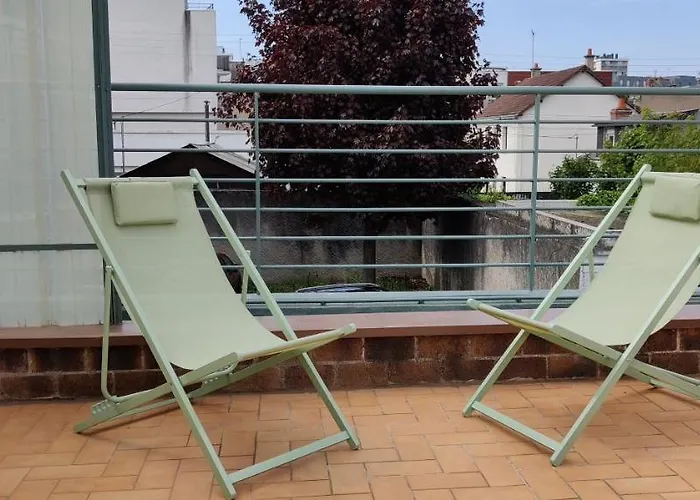 Terrasse 25m - Flat Cosy & Calme - 5 Min Gare & Vinci *