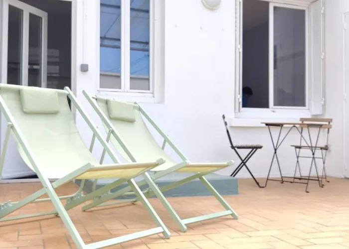 Terrasse 25m - Flat Cosy & Calme - 5 Min Gare & Vinci *